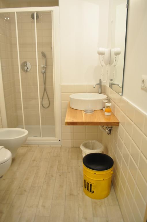 B&B Room Of Arts Roma Phòng bức ảnh